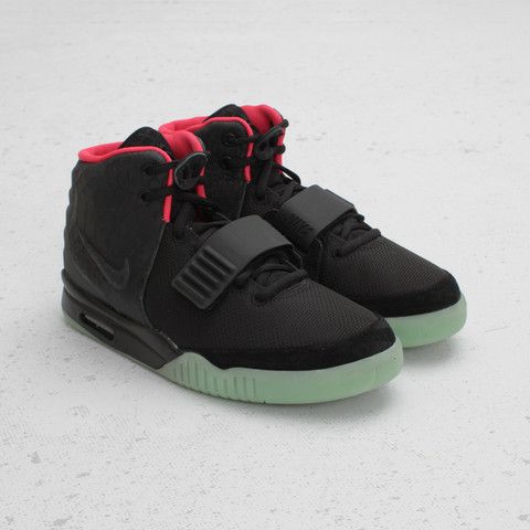 Nike Air Yeezy 2 Black/Solar Red Nike Air Yeezy 2 Black/Solar Red