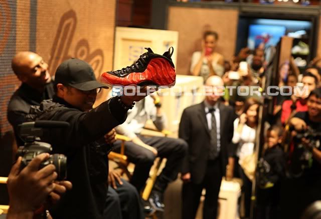 Nike Air Foamposite One "Metallic Red" Nike Air Foamposite One "Metallic Red"