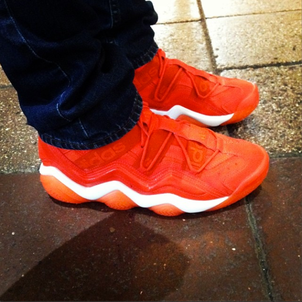 Packer Shoes x Adidas Top Ten 2000 Iman Shumpert "2wo 1ne" PE