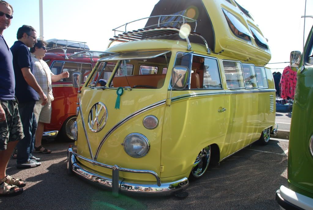 http://i1085.photobucket.com/albums/j423/vwcampervansuk/Brighton%20Breeze%202011%20Photos/DSC_3036.jpg