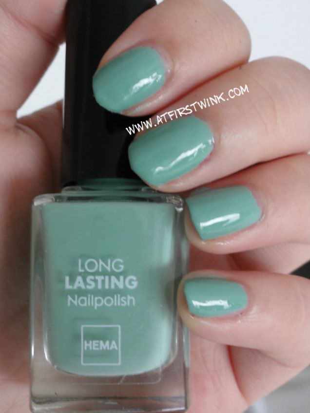HEMA nail polish #843 Dark sea foam