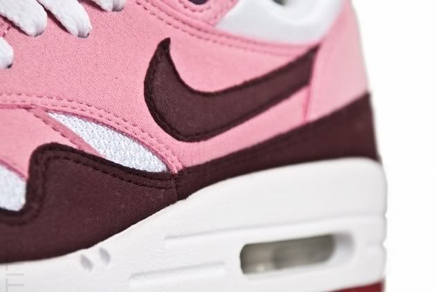 Nike Wmns Air Max 1 - Pink Cooler/Red Mahagony - White - Gym Red - 5