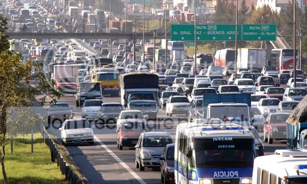 transito-buenos-aires-celular.jpg
