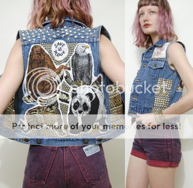 STUDDED 70s Vintage CROP Denim Vest ANIMAL PATCH Grunge STUD Punk VTG 